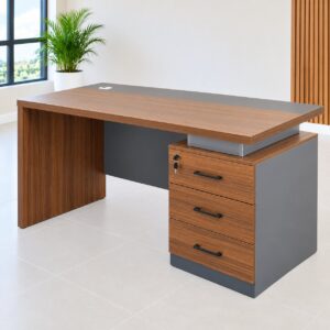1.4m Modern Executive Office Desk with 3-Drawer Pedestal